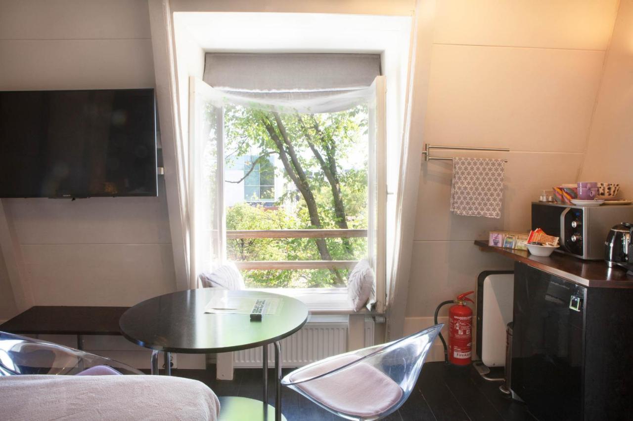 أمستردام Zwanestein Canal House المظهر الخارجي الصورة
